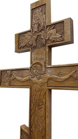 Установка крестов на кладбищах