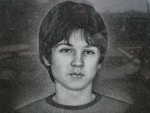 Фотография на памятнике