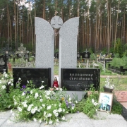 Памятник на двоих с барельефом. Изготовление барельефа на памятник по доступной цене.