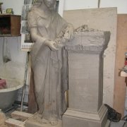 Скульптура из камня