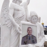 Скульптура VIP класса из белого мрамора. Высота статуи - 2,2 м.