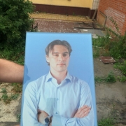 Портрет в стекле для памятника. Высота портрета в стекле - 60 см. Цена портрета в стекле - 5 тыс. грн.