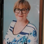 Фото женщины на памятник. Размер женского фото на памятник: 43 х 65 см. Цена женского фото для памятника - 5 тыс. грн.