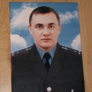 Фото мужчины для памятника. Размер портрета на керамике для памятника 30 х 40 см. Цена портрета из керамики на памятник 1600 грн.