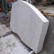 Изготовление памятника, размеры - 150 х 110 х 15 см.