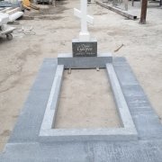 Фото детского памятника с крестом. Изготовление креста из мрамора.