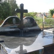 Фото памятника. Изготовление памятника по эскизу. Заказать эскиз памятника, можно прямо с сайта: https://www.prjadko.kiev.ua 