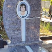 Изготовление памятников для женщин по индивидуальному заказу.