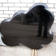 Детали памятника на складе в Киеве. Новый памятник, фото после изготовления в цеху.