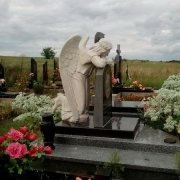 Фото памятника с ангелом на кладбище. Создание проекта памятника с ангелом из полимера. Памятник с ангелом в Киеве; купить можно прямо с сайта.