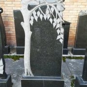 Индивидуальный памятник на одного. Высота памятника на одного - 110 см.