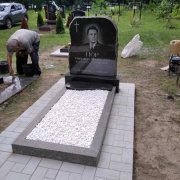 Продажа памятников на одного человека в Киеве - цена доступная.