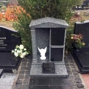 Купить место в колумбарии Киевского Крематория. Склеп из гранита для семьи.