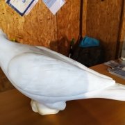 Стоимость скульптуры голубя в мраморе для памятника - $600.