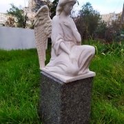 Ангел для памятника. Размер ангела из полимера - 37 х 19 х 23 см.