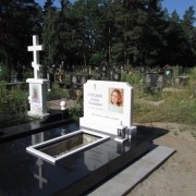 Заказать мраморный памятник - можно в офисе Александра Прядко в Киеве. 