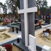 Цена памятника с крестом - согласно проекта.