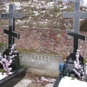 Памятники в форме креста