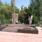 Цоколь на могиле