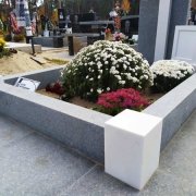 Цена цоколя из гранита на могилу - 30 тыс. грн.