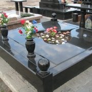 Цоколь из гранита