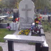 Лавки на кладбище 