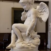 Купить скульптуру младенца для памятника - можно с сайта: https://www.prjadko.kiev.ua/skulptura.html