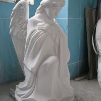 Цена скульптуры для юноши - доступна.