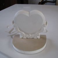 Размер модели для скульптуры женщины - согласно проекта памятника.