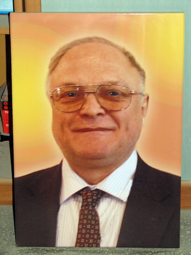Якісне оформлення пам'ятників у Києві