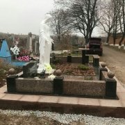 Нова скульптура.109
