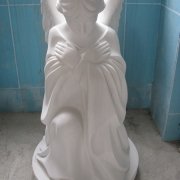 Скульптура янголів.25