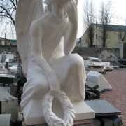 Скульптура янголів.16
