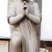Скульптура янголів.5