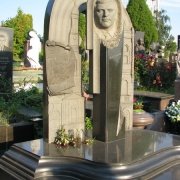 Скульптура з граніту.37