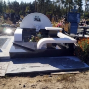 Нові пам'ятники.54