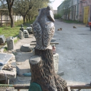 Нові пам'ятники.216
