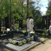 Нові пам'ятники.118