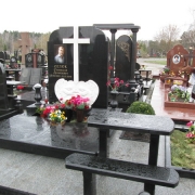 Пам'ятники з янголами.45