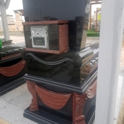 Пам'ятники класу люкс.15