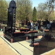 Пам'ятники класу люкс.23