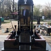 Пам'ятники класу люкс.20