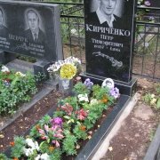 Пам'ятники зі знижкою.6