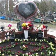 Пам'ятники з серцем.22