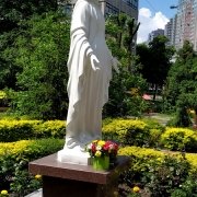 Статуї Божої Матері.1