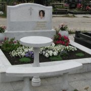 Пам'ятники з мармуру.109