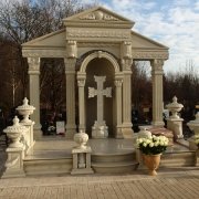 Пам'ятники з мармуру.106