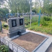 Пам'ятники з рваного каменю.1