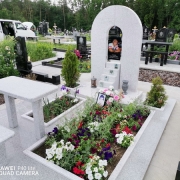 Пам'ятники з білого граніту.19