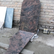 Фото изготовления памятника из гранита Аврора. Цена памятника из гранита Аврора - $1,5 тыс.